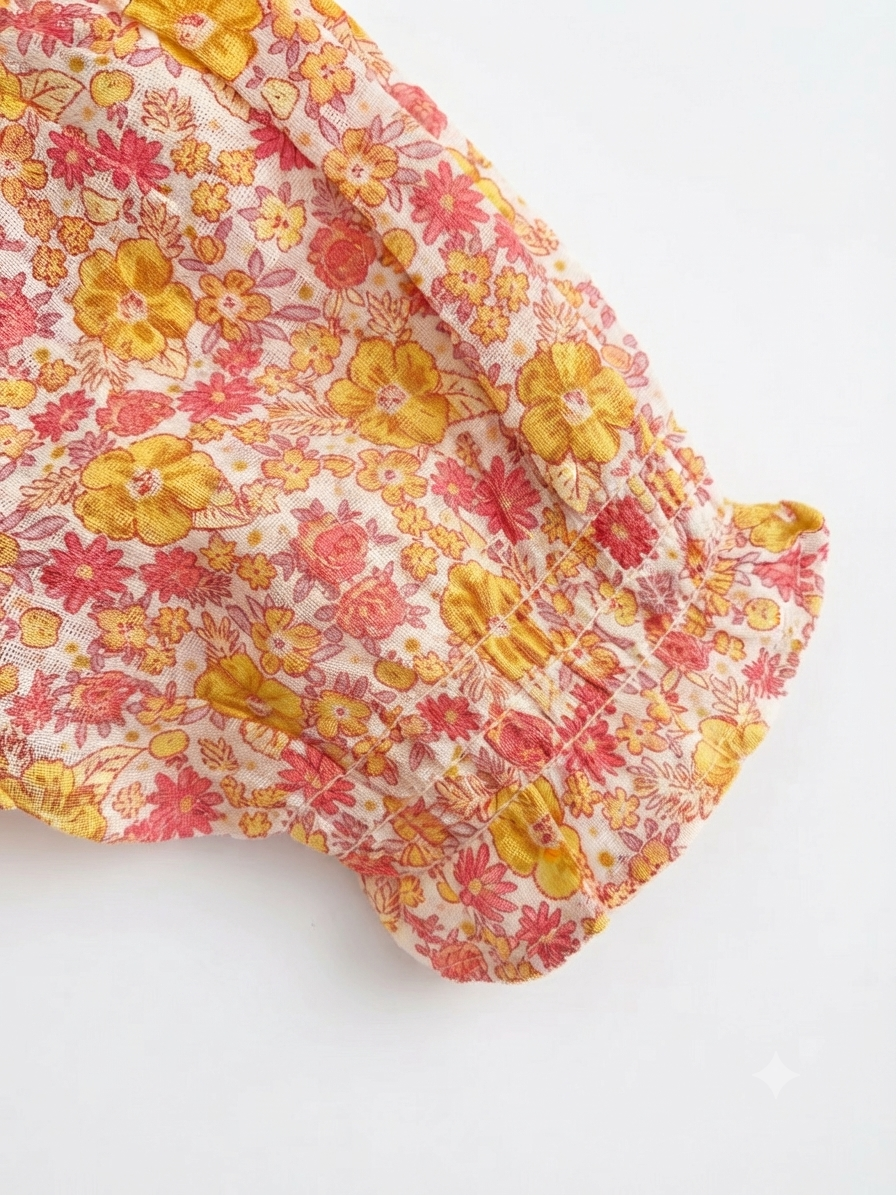 Sergent major_ Blouse estivale à fleurs avec une touche féminine charmante. – Image 5