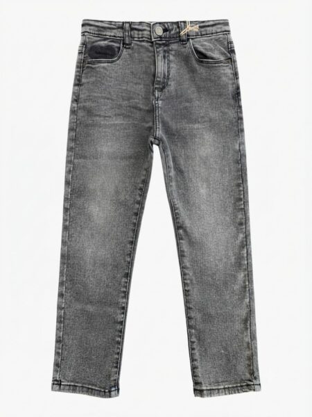 Vertbaudet- Jean gris effet vintage, coupe droite et moderne.
