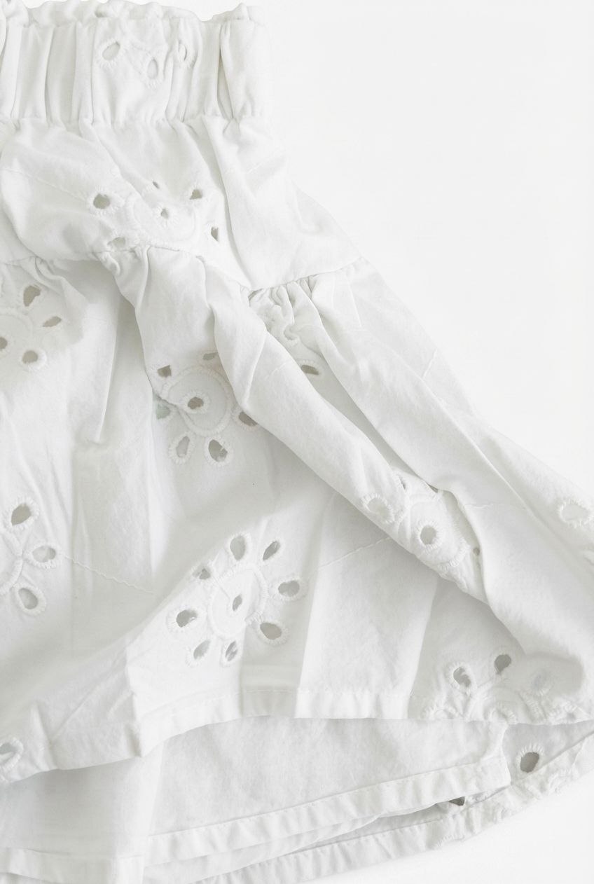 Cool cub- Jupe fille blanche en broderie anglaise – Image 3
